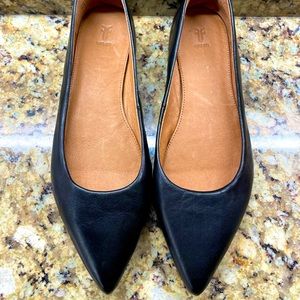 Frye Sienna black ballet flats, pointed toe leather
